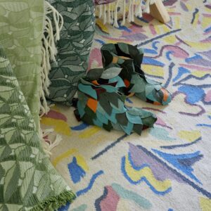 Winter Storm Carpet, Volver