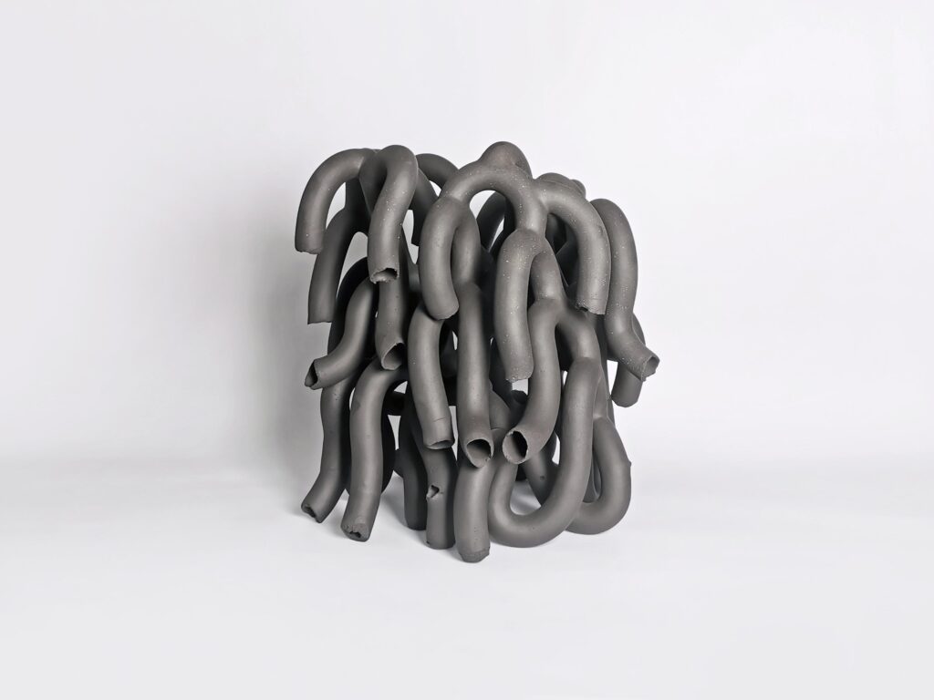 Sculpture Black Tubes' Form-(1), Mingshu Li