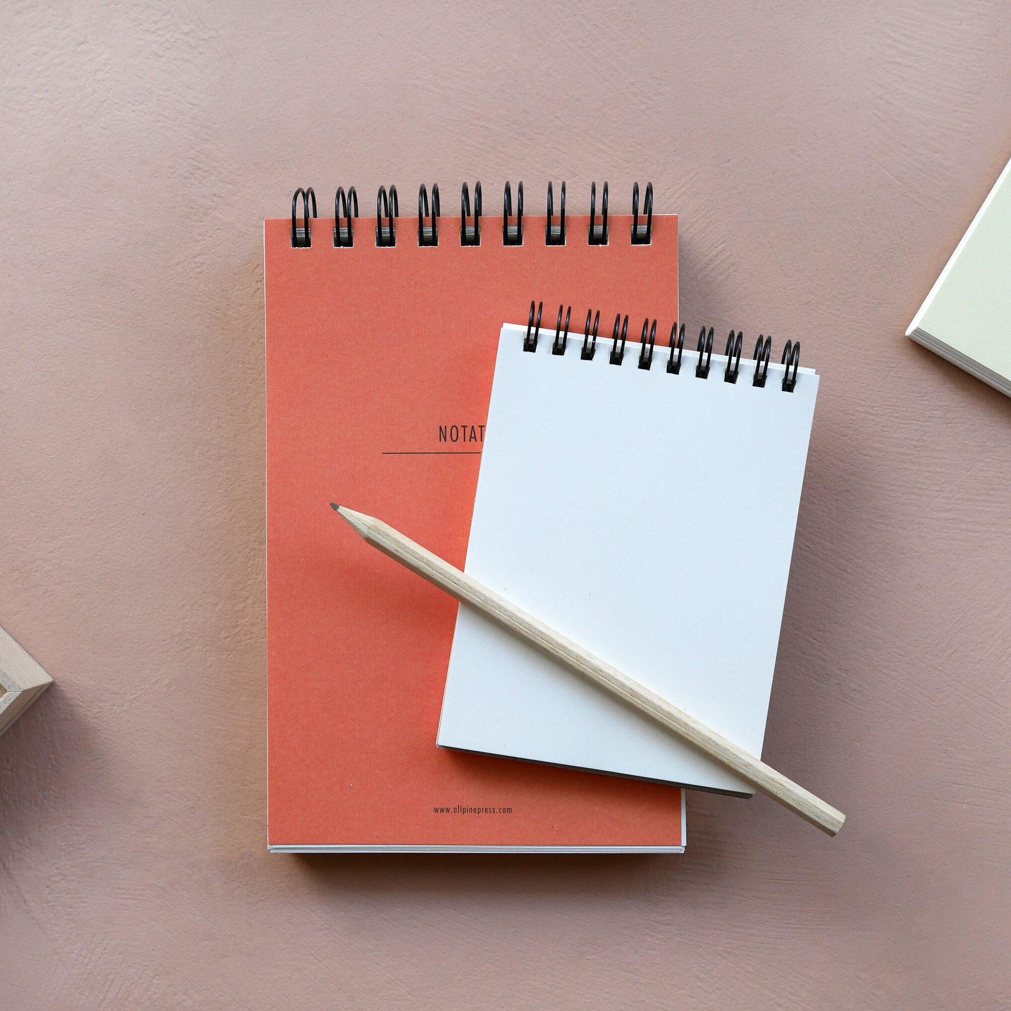 Large Notepad - blank sheets, All Pine Press -NOVOOI