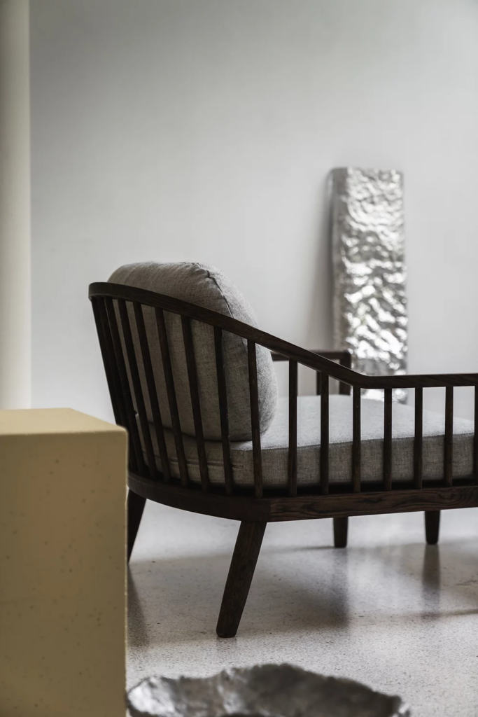 EIO loungechair designed by Nuen