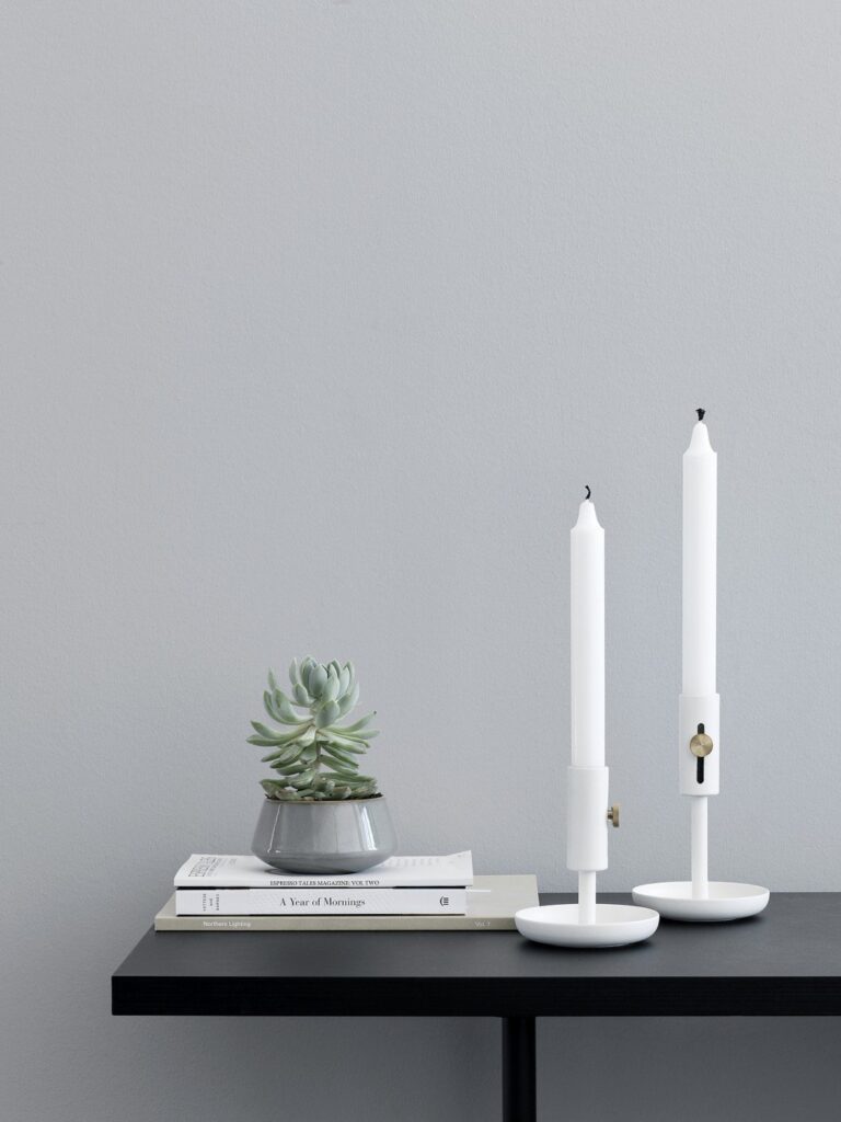 Granny Candle Holder, Northern