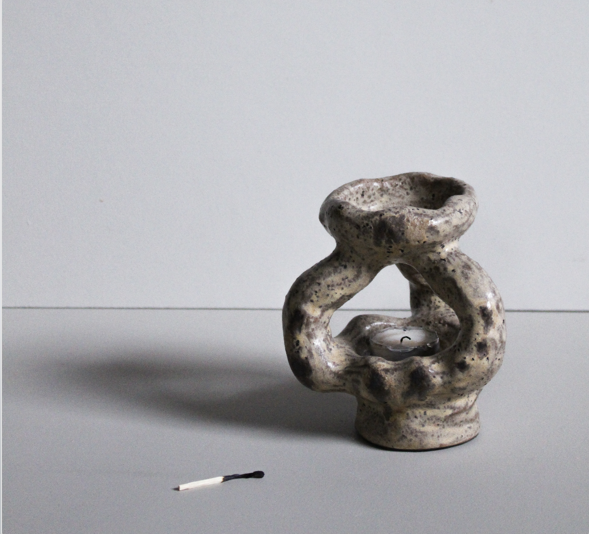 Grom Oil Burner, Anna Maria Øfstedal Eng