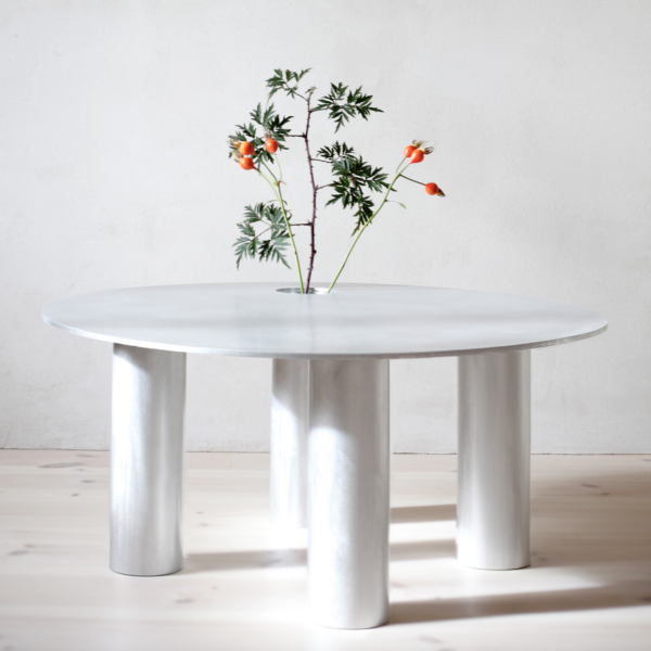 Vase Sofa Table, Petersen & Gottelier