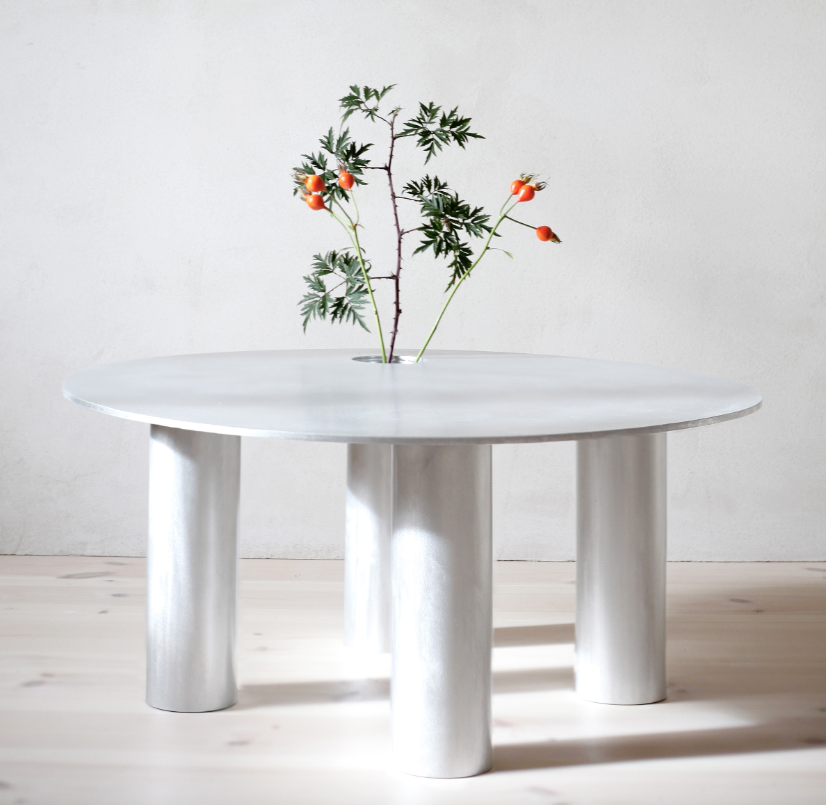 Vase Sofa Table, Petersen & Gottelier