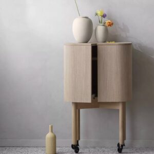 Loud Bar Cabinet, Northern