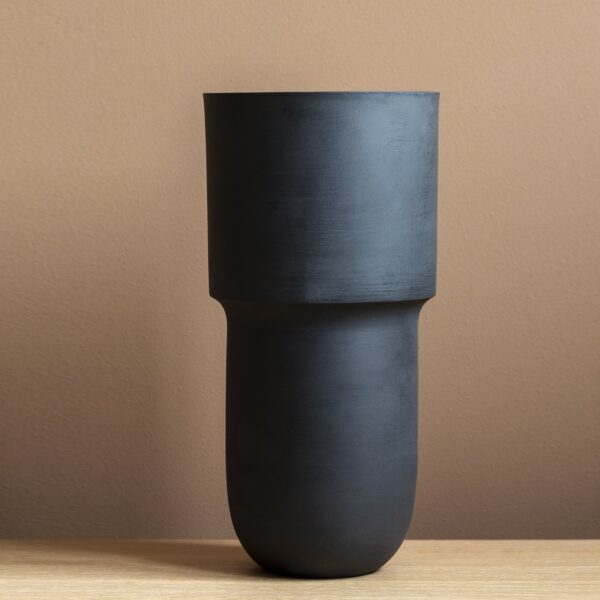 Thelma Vase, Guri Sandvik - Bilde 2