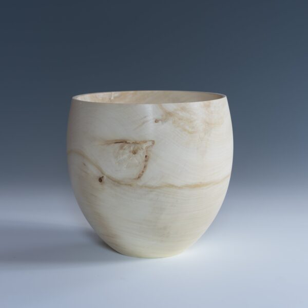 Bleached linden bird-bowl, Ståle Johan Aklestad - Bilde 2