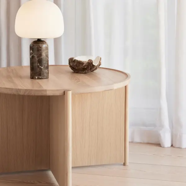 Cling coffee table, Northern