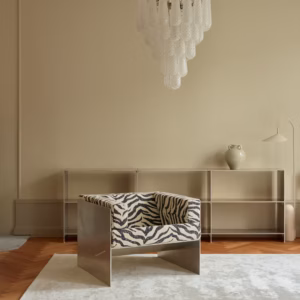 10:05 Lounge Chair