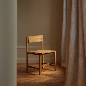 Tilt Dining Chair
