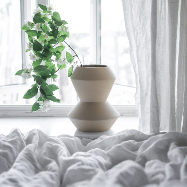 Dia Vase