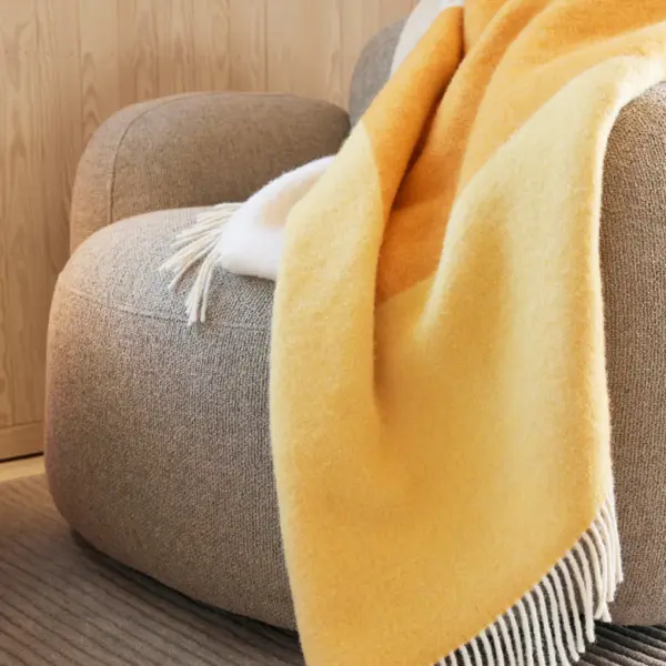 Gem sofa, Northern