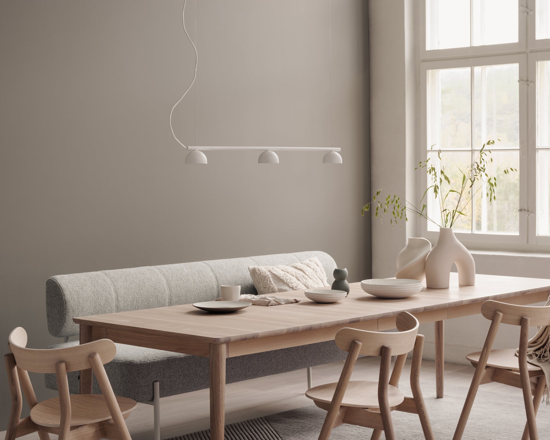 Expand dining table