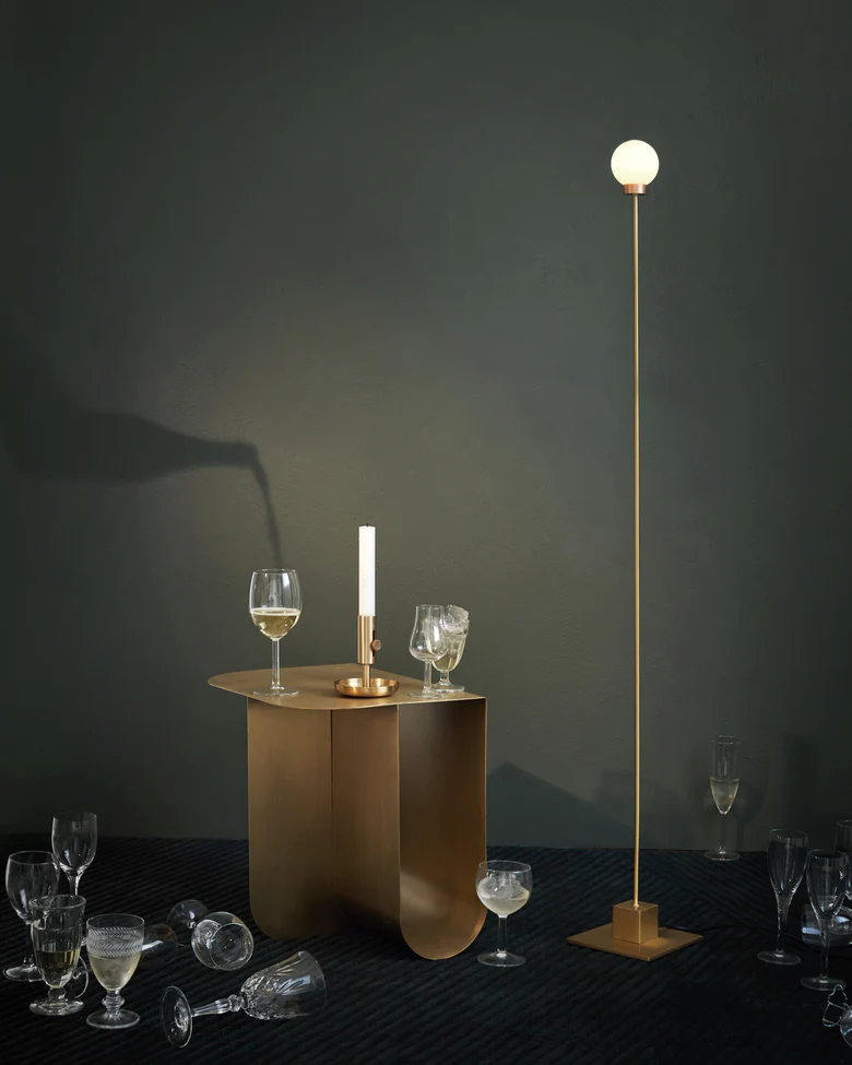 Snowball Floor Lamp, Northern