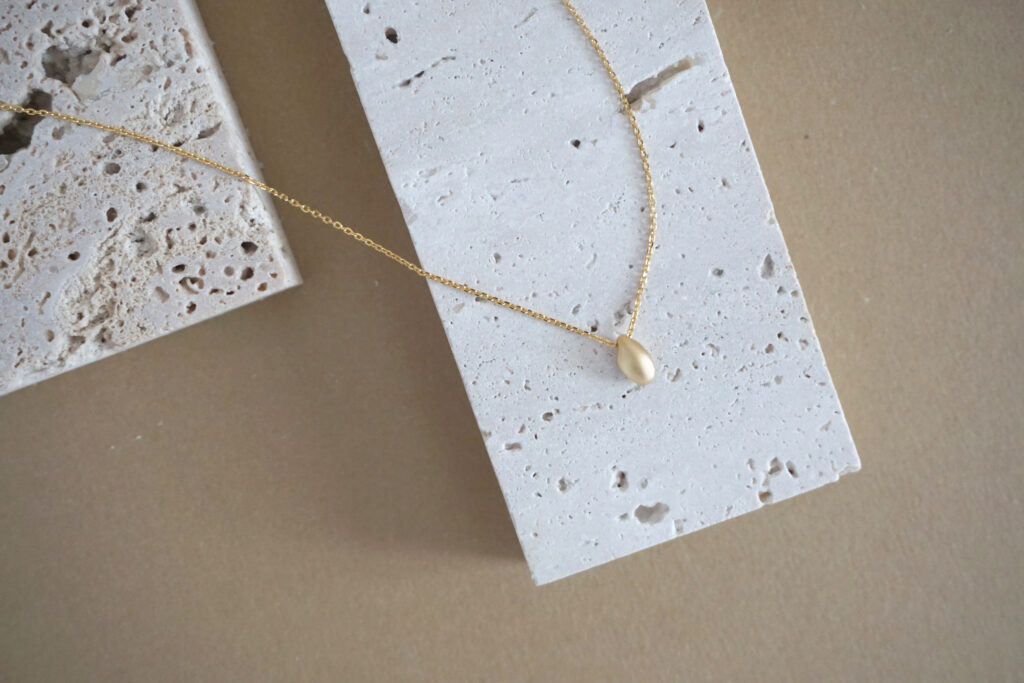 PUFFY - pendant necklace