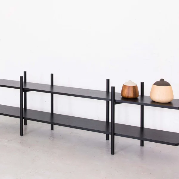 UN Freestanding Shelf