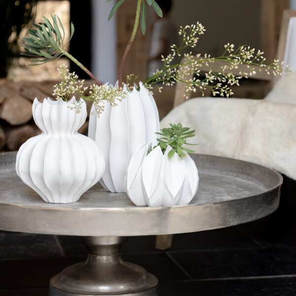 Arthemis vase