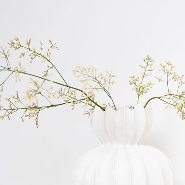 Arthemis vase