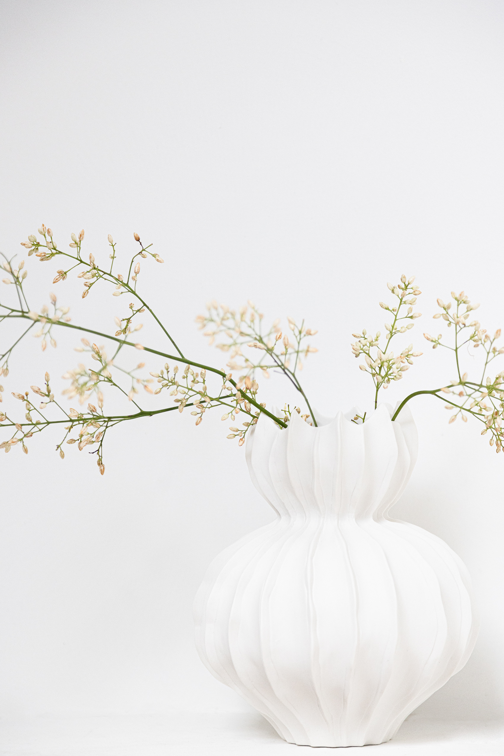 Arthemis vase