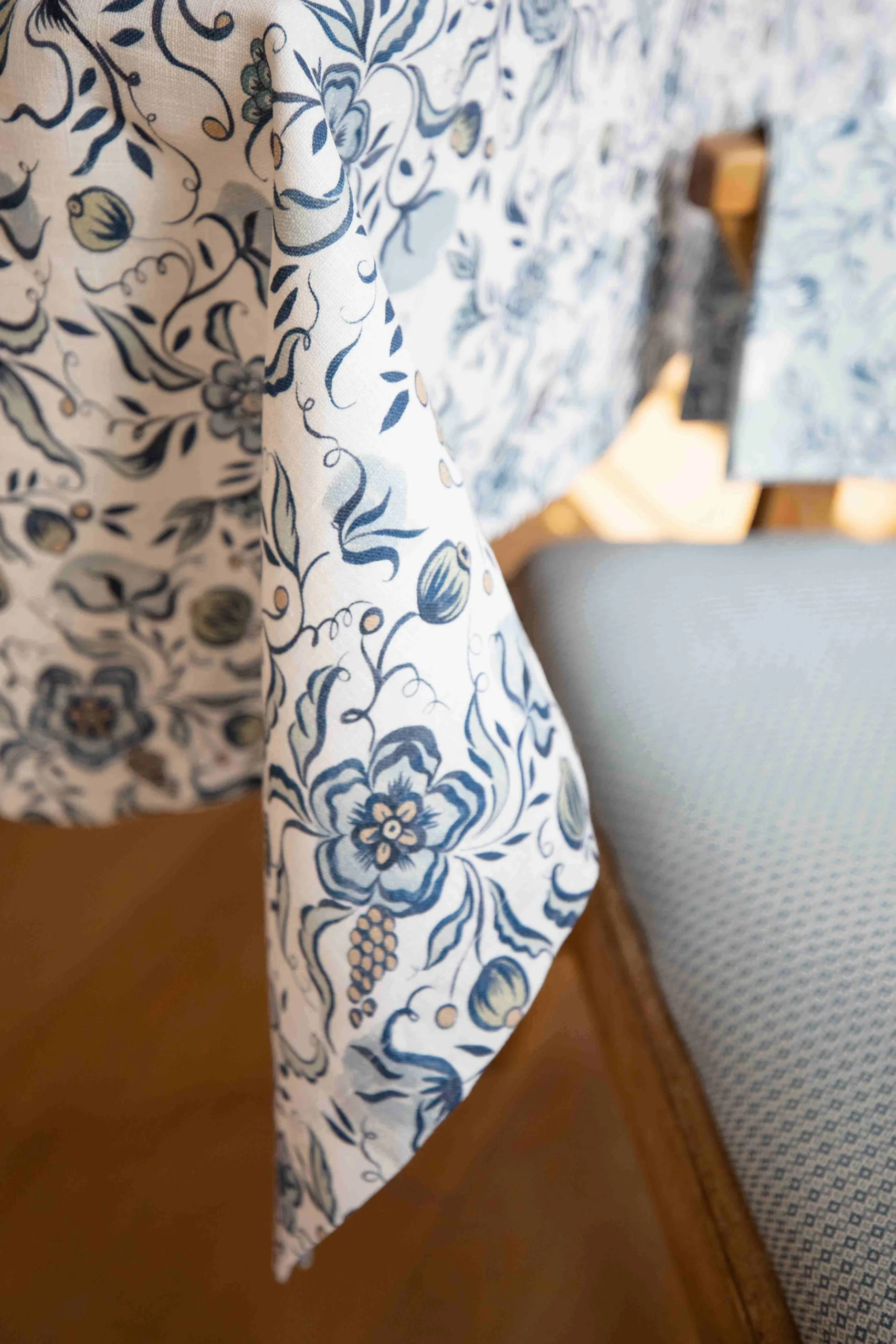 Uvdal Summer tablecloth