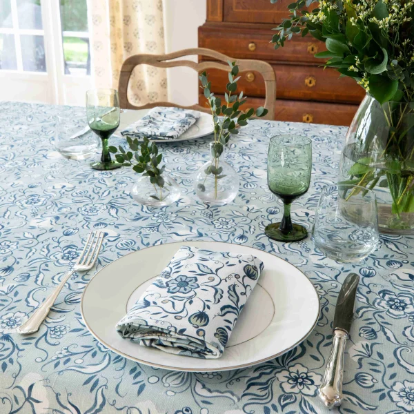 winter tablecloth