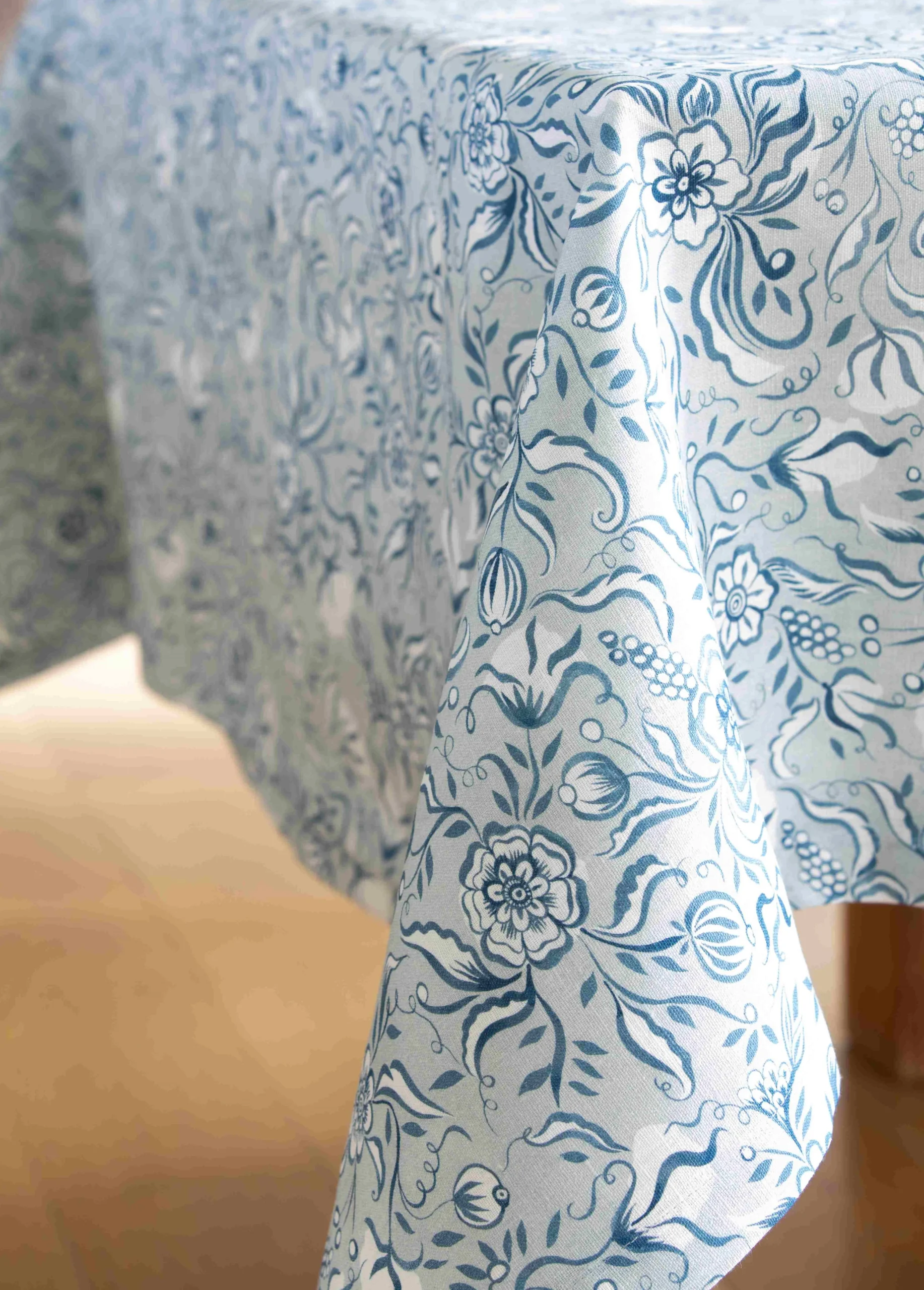 Uvdal Winter tablecloth
