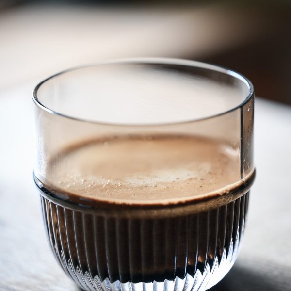 Table noir glass
