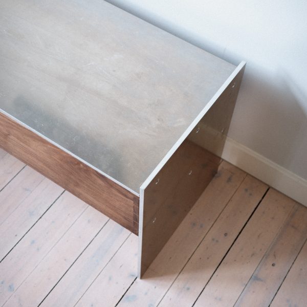 Aluminium bench