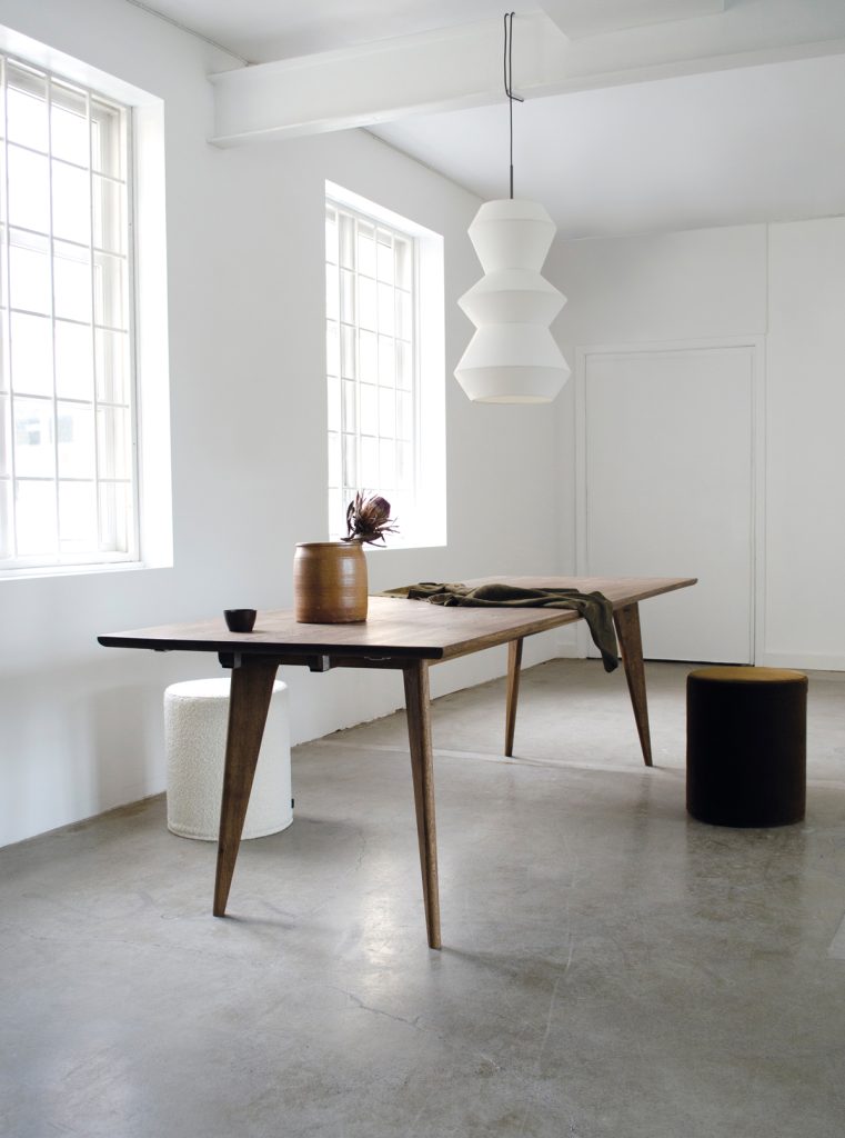 Viken dining table Ygg and Lyng