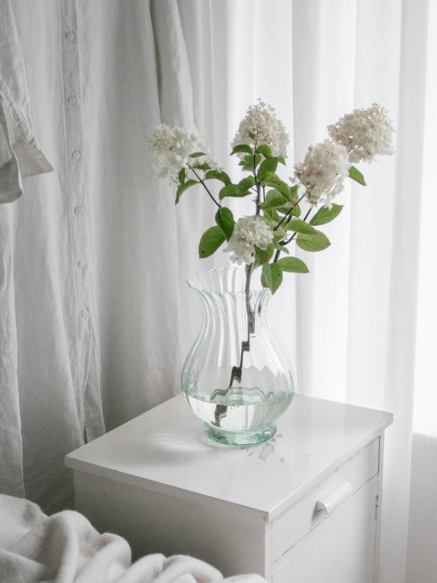 Falla resirkulert vase 25cm av Wik og Walsøe