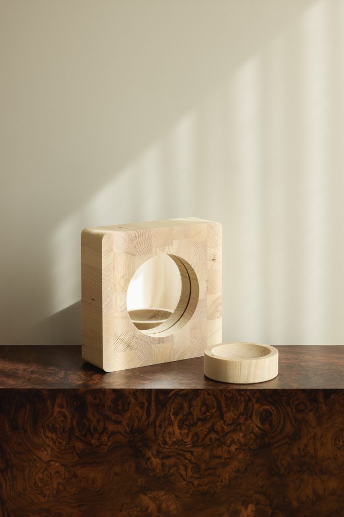 Two-way mirror by Minus and Kaja Dahl