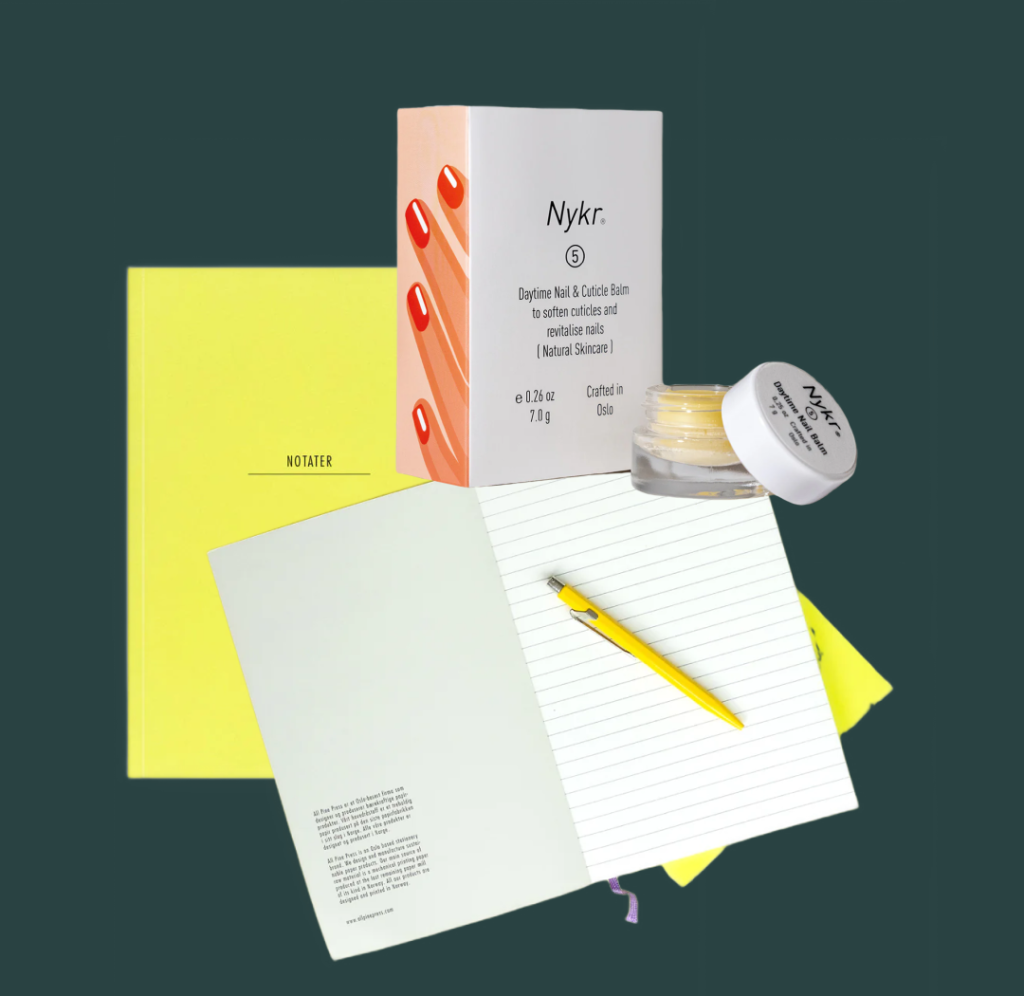 Notebook and Nykr gift set