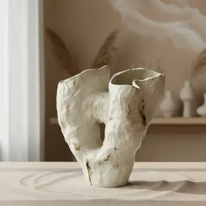 Ukiyo vase fra Marthine Spinnagr