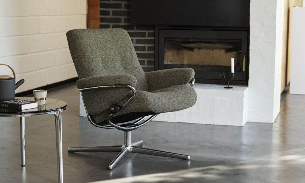 Berlin Armchair with Cross Legs, by Stressless