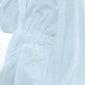 Abate Dressing Gown in 100% Oeko-tex certified fine merino wool, woven in northern Portugal and combines natural warmth with a light and airy feel.