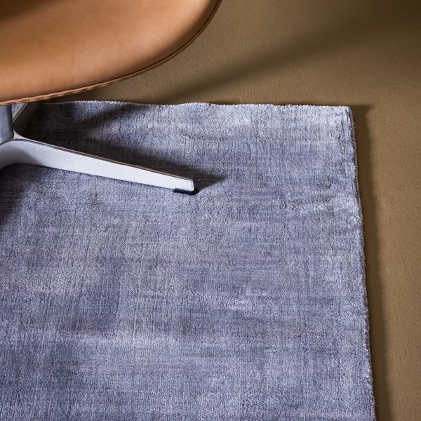 Charles carpet from InHouse in Lavendel color