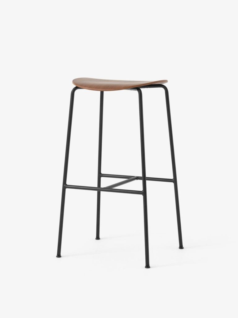 Pavilion AV38 bar stool from &Tradition, designed by Anderssen & Voll